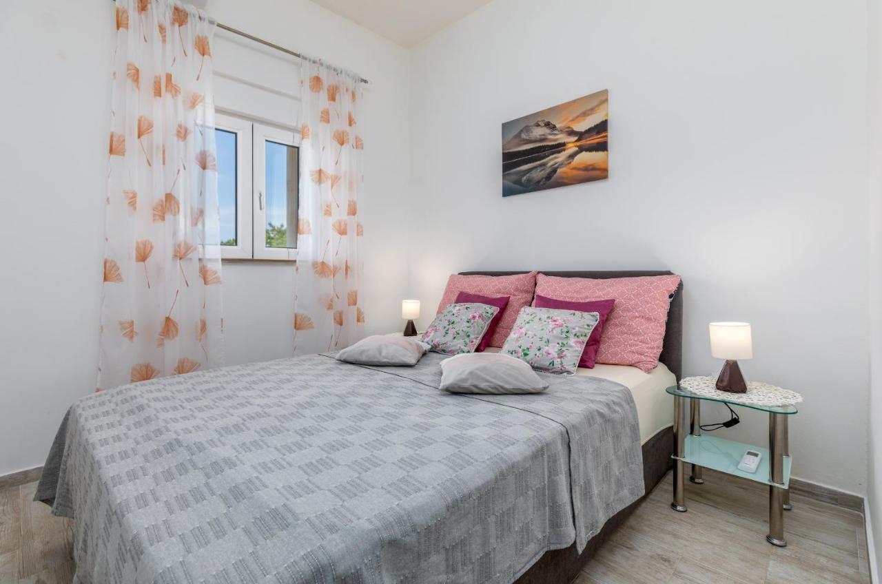 Apartmani Magdalena Pula Dış mekan fotoğraf