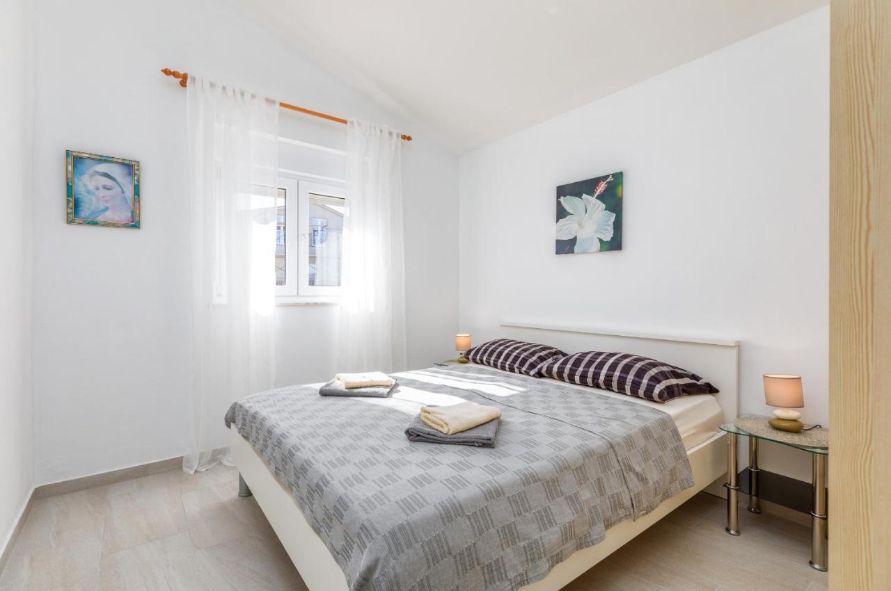 Apartmani Magdalena Pula Dış mekan fotoğraf